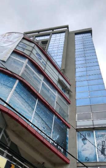Adey Ababa Stadium Hotel Аддис-Абеба Экстерьер фото